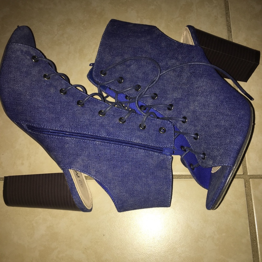 Jean heels